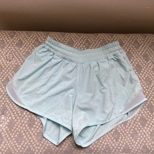 Lululemon Hotty Hot Shorts 4”